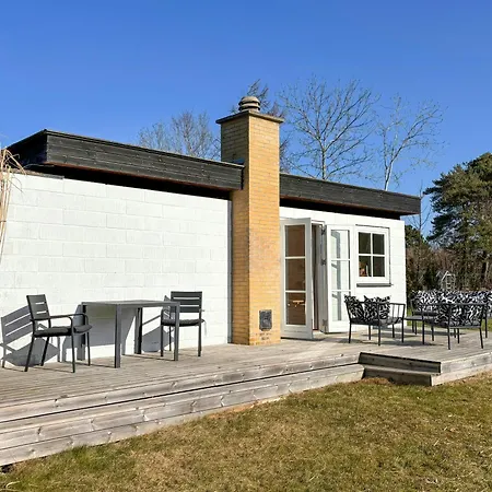 Authentic 1970s House With Garden In Smidstrup Nyaraló *